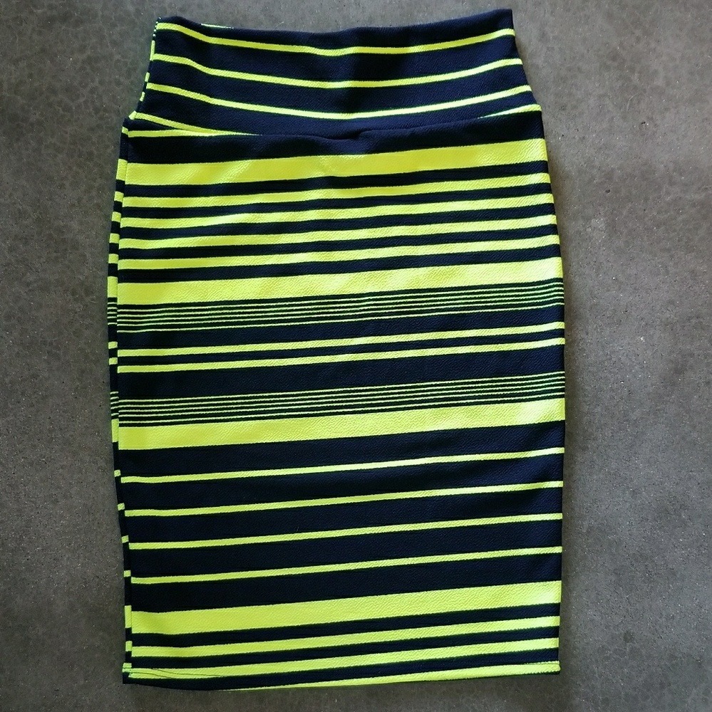 NWOT Black and Neon Yellow Lularoe Striped Skirt
